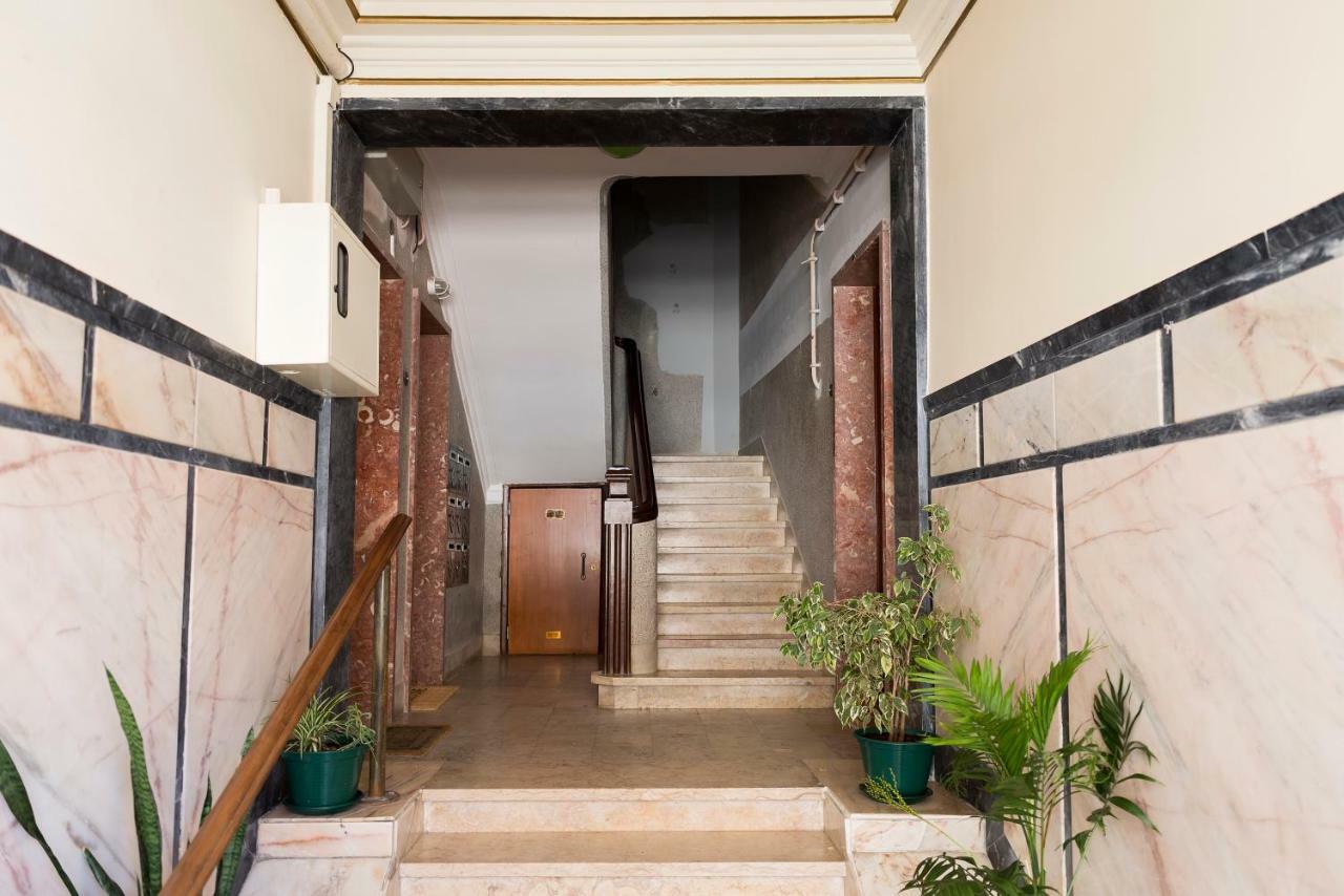 Apartamento Ideal 3 Lisbona Esterno foto